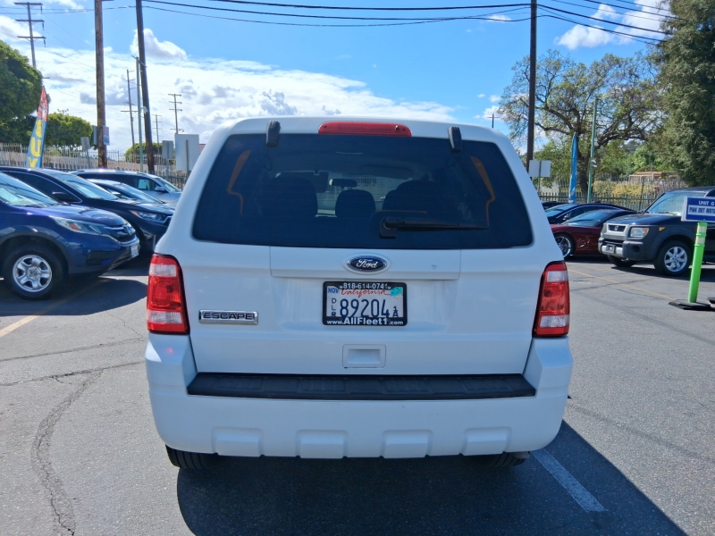 2010 Ford Escape XLS