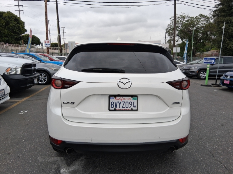 2017 Mazda CX-5 Sport auto's photo