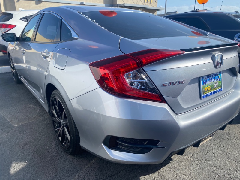 2019 Honda Civic Sport's photo