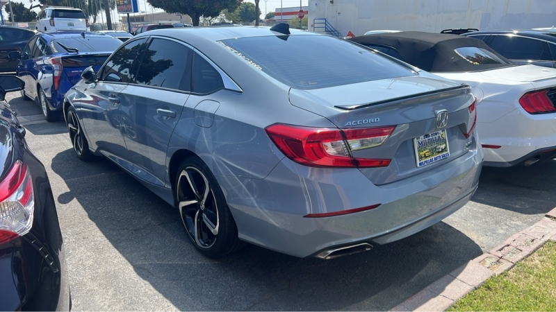 2021 Honda Accord Sport SE's photo