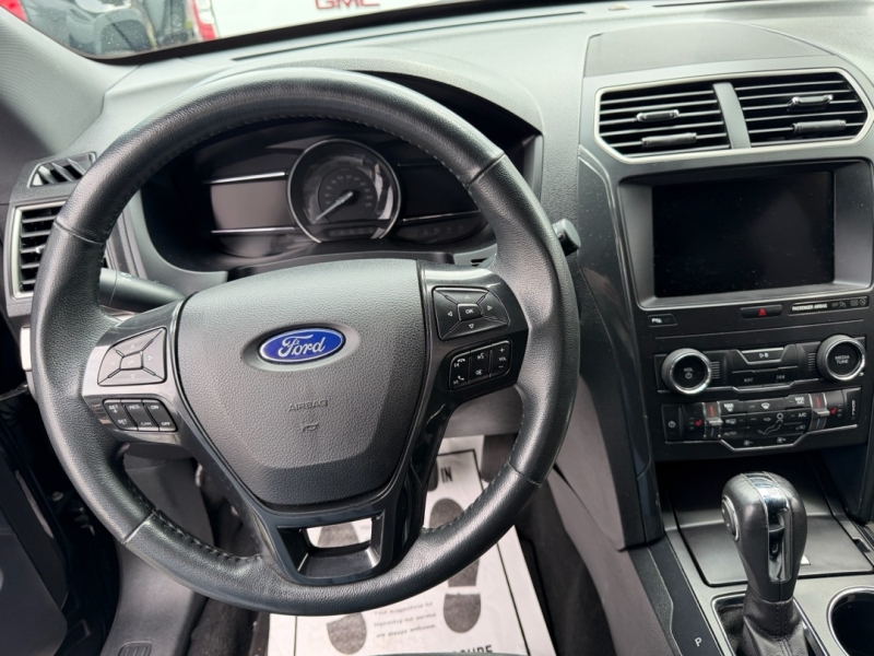 2019 Ford Explorer XLT FWD's photo