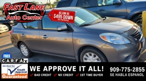 2013 Nissan Versa Photo