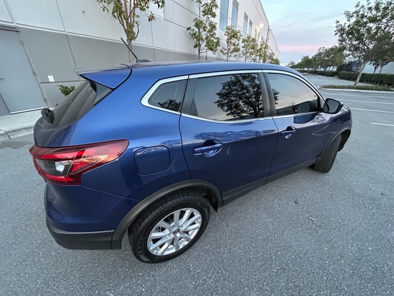 2022 Nissan Rogue Sport S - Photo 6