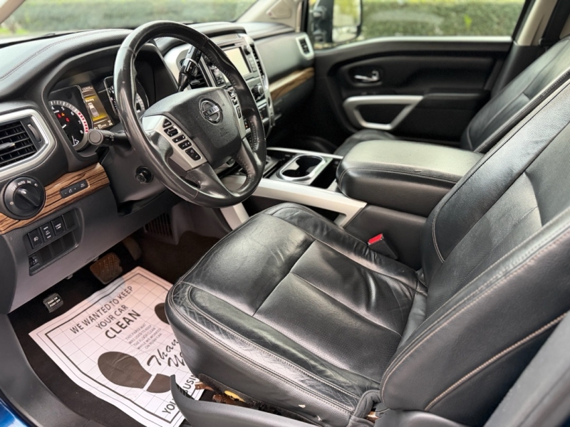 2017 Nissan Titan SL - Photo 17