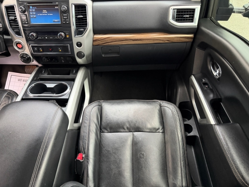 2017 Nissan Titan SL - Photo 42