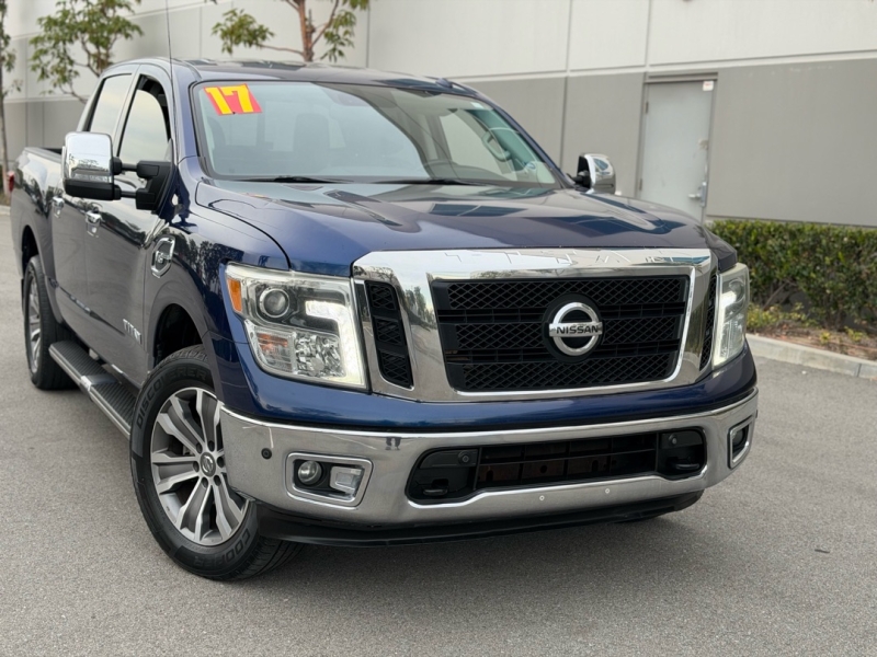 2017 Nissan Titan SL - Photo 46
