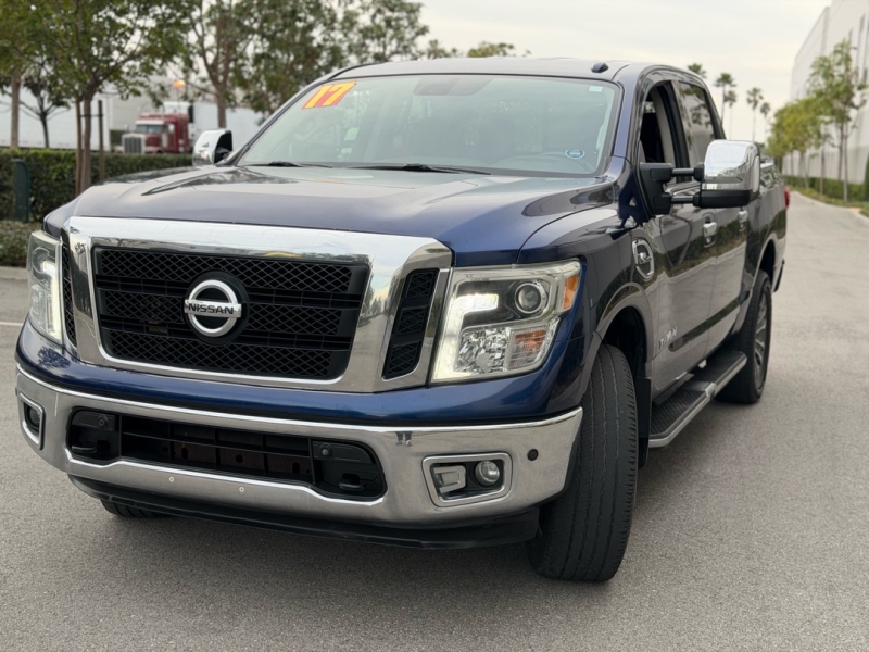 2017 Nissan Titan SL - Photo 48