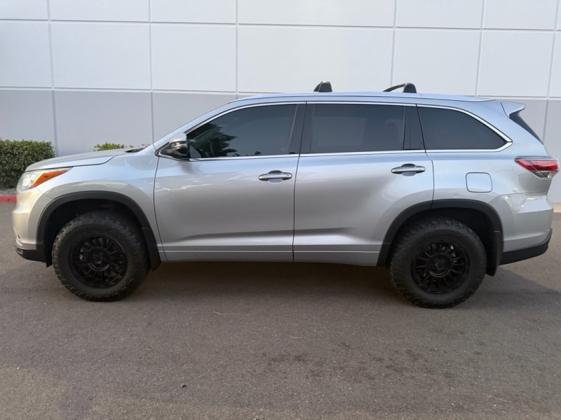 2016 Toyota Highlander