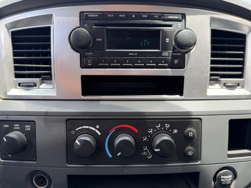 2007 Dodge Ram 1500 Pickup SLT - Photo 31