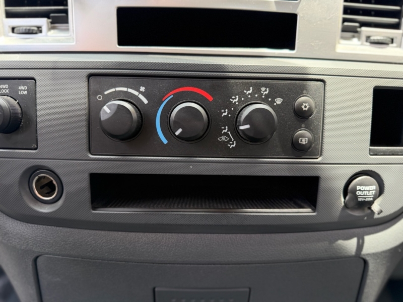 2007 Dodge Ram 1500 Pickup SLT - Photo 30