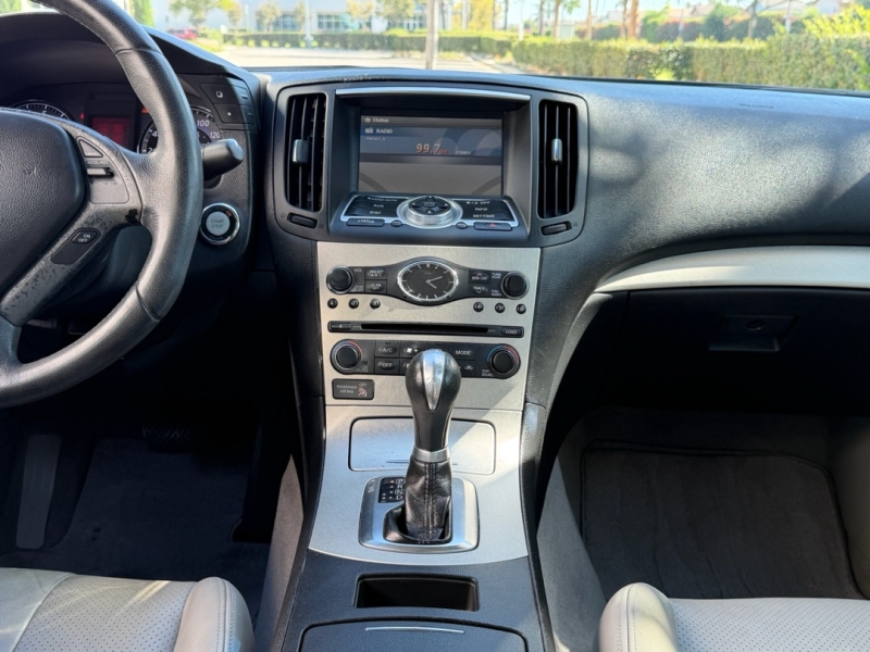 2008 INFINITI G 35 Journey - Photo 31