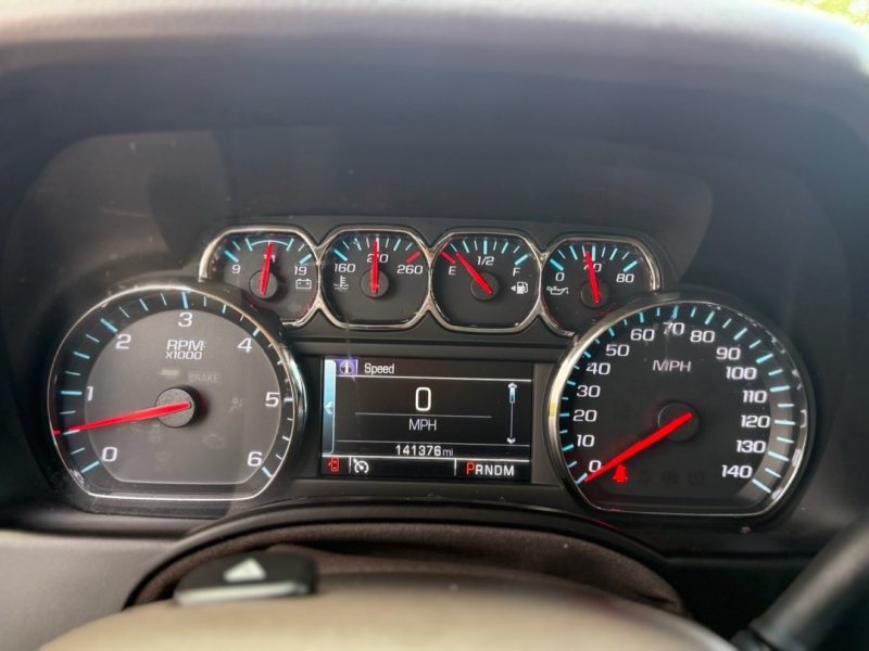2015 Chevrolet Suburban LTZ - Photo 27