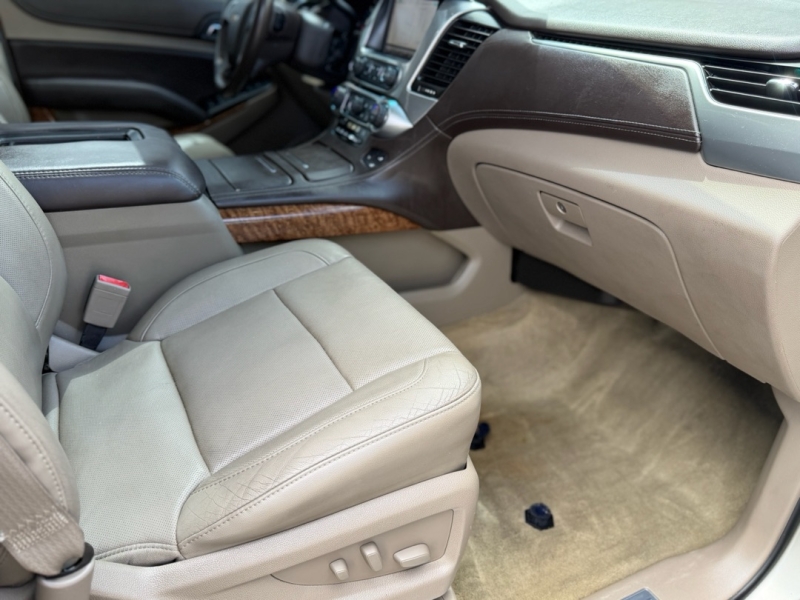 2015 Chevrolet Suburban LTZ - Photo 23