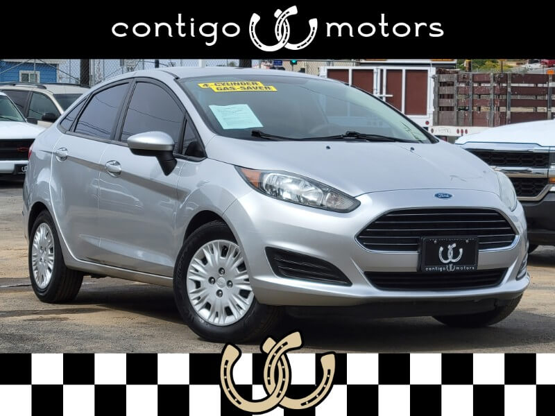 2014 Ford Fiesta Photo