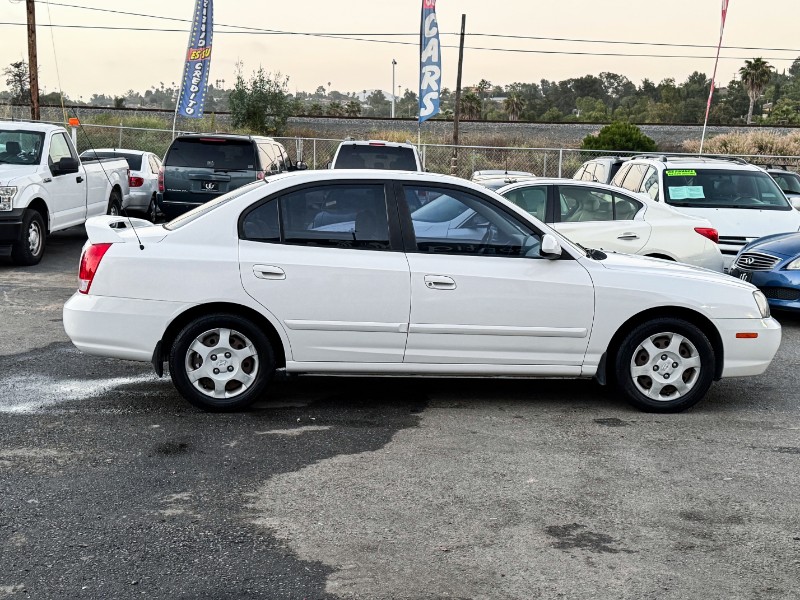 large picture of 2003 Hyundai ELANTRA