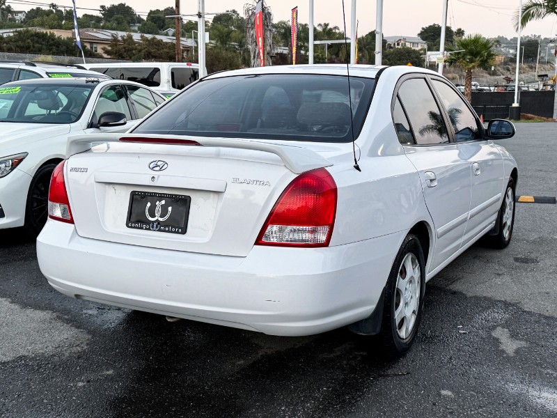 large picture of 2003 Hyundai ELANTRA