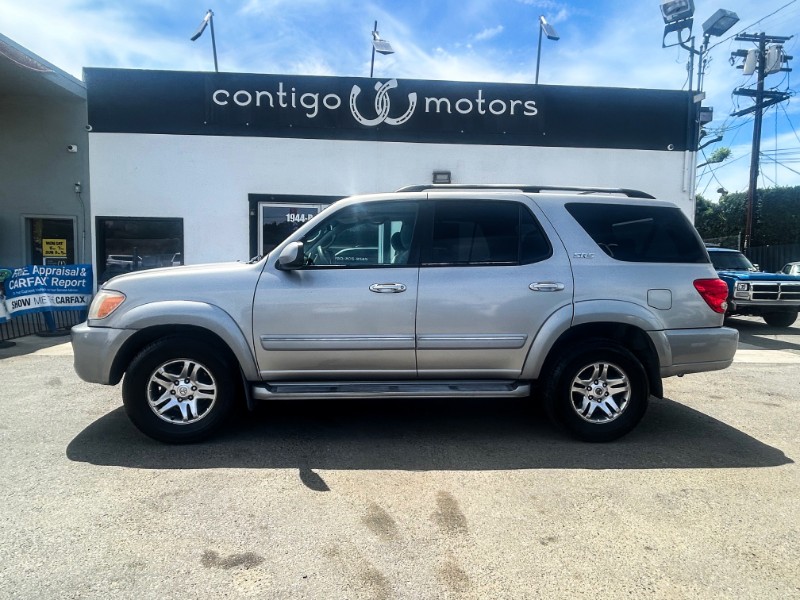 2005 Toyota Sequoia SR5