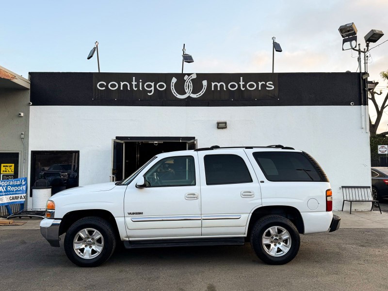 2002 GMC Yukon 2WD SLE's photo