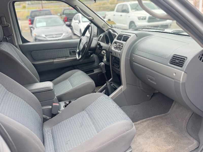 2002 Nissan Xterra SE - Photo 10
