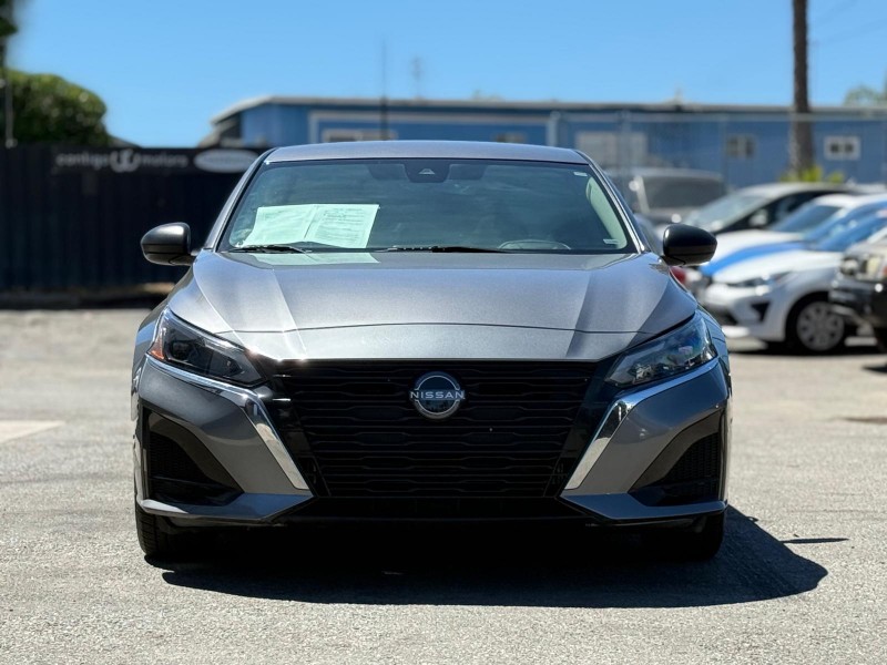 2024 Nissan Altima SV - Photo 18