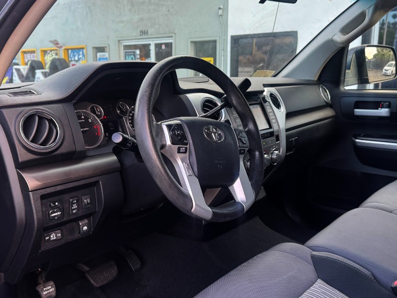2014 Toyota Tundra SR5 - Photo 13