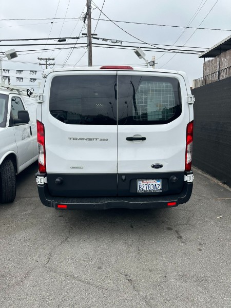 2016 Ford Transit Base