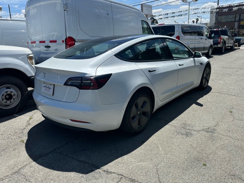 2022 Tesla Model 3 Base