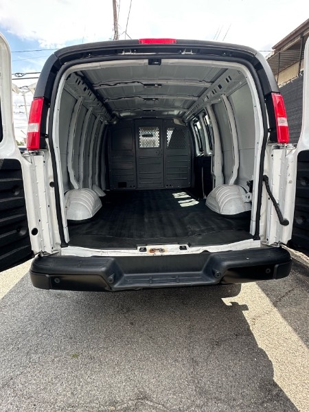 2022 Chevrolet Express Cargo Work Van