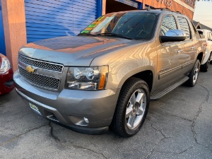 2012 Chevrolet Avalanche Photo