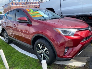 2018 Toyota RAV4 Photo