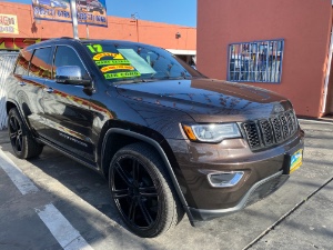 2017 Jeep Grand Cherokee Photo