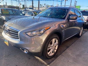 2014 INFINITI QX70 Photo