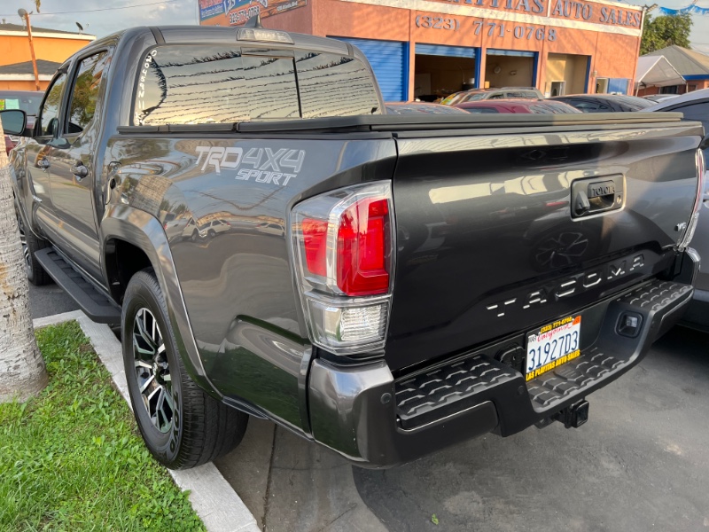 2021 Toyota Tacoma TRD Sport's photo