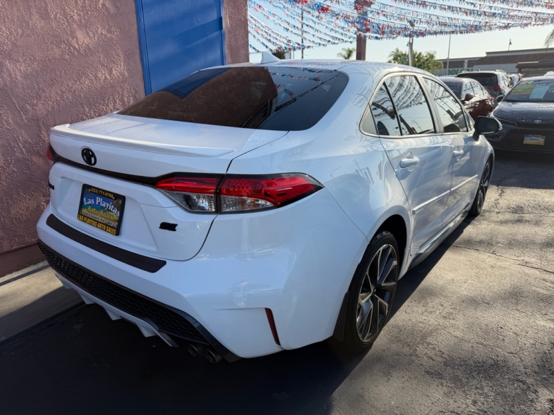 2020 Toyota Corolla SE AT's photo