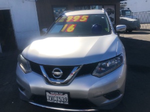 2016 Nissan Rogue Photo