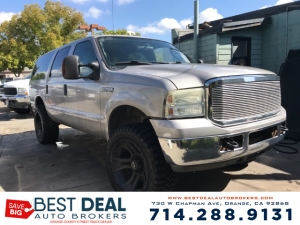 2005 Ford Excursion Photo