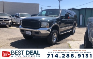 2002 Ford Excursion Photo