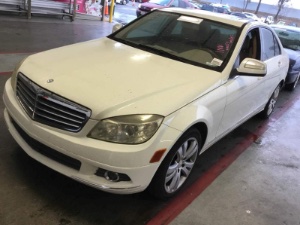 2008 Mercedes-Benz C-Class Photo
