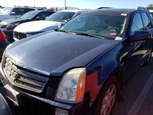 2005 Cadillac SRX Photo