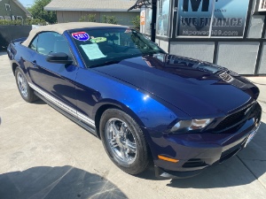 2011 Ford Mustang Photo