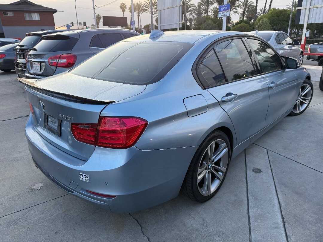 2013 BMW 3 Series 328i