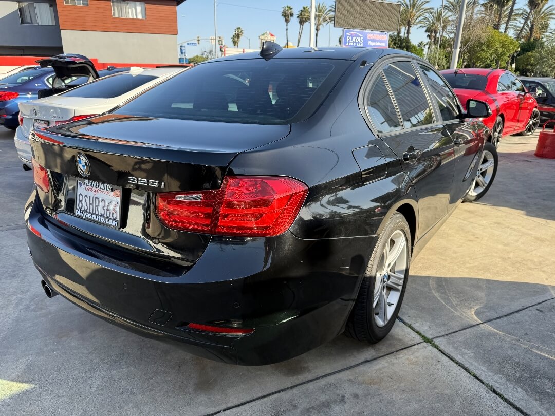 2015 BMW 3 Series 328i