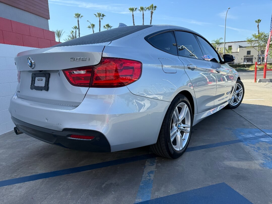 2015 BMW 3 Series 328i
