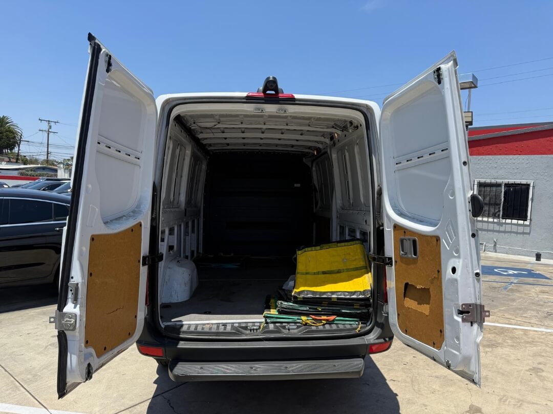 2018 Mercedes-Benz Sprinter 2500 144 WB High Roof's photo