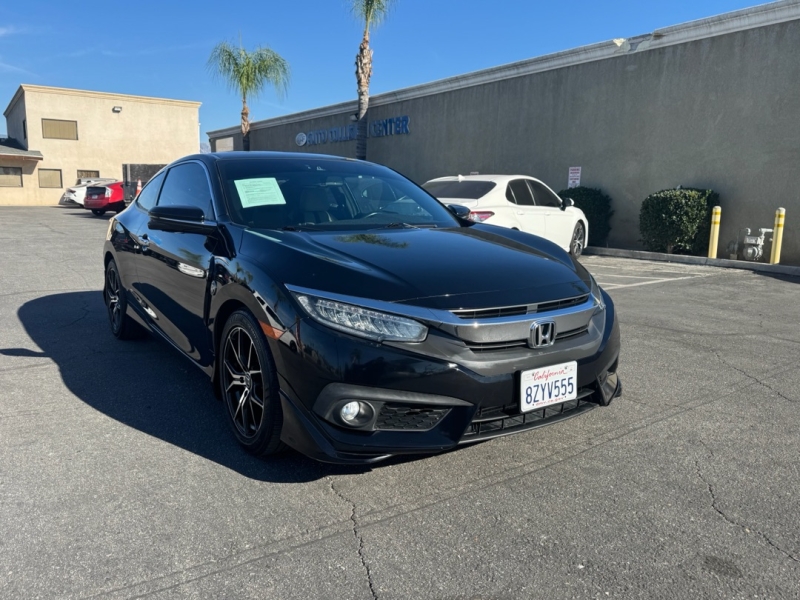 2016 Honda Civic Touring's photo