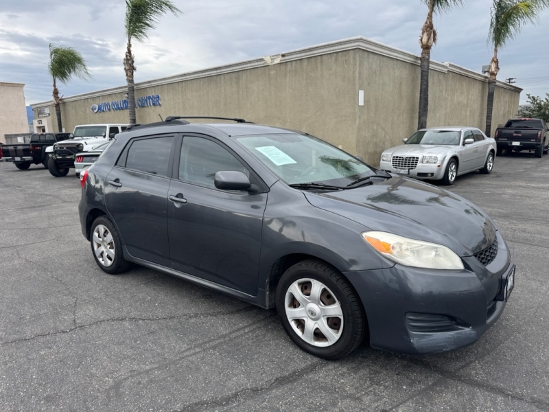 2009 Toyota Matrix Base