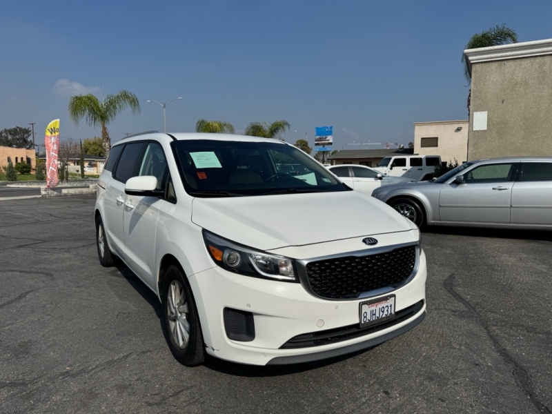 2018 Kia Sedona LX