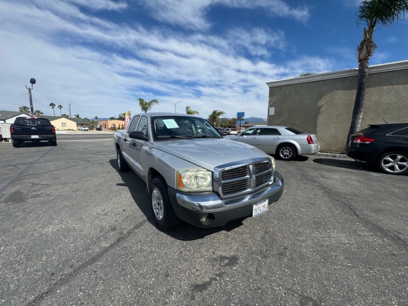 2005 Dodge Dakota SLT 4X4 Quad Cab's photo