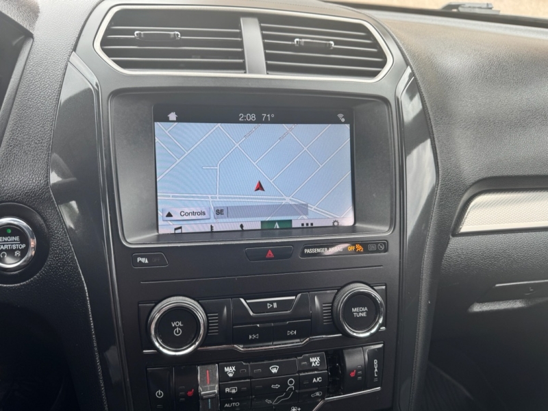 2019 Ford Explorer XLT FWD's photo