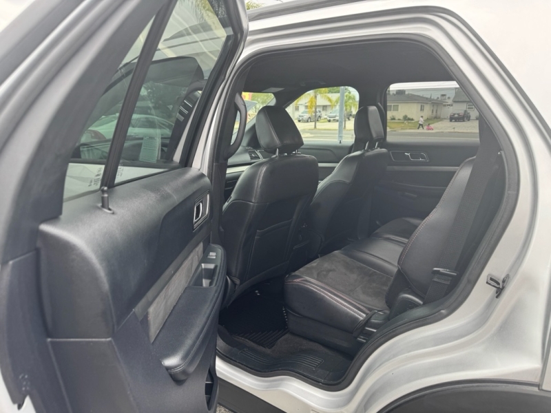 2019 Ford Explorer XLT - Photo 6